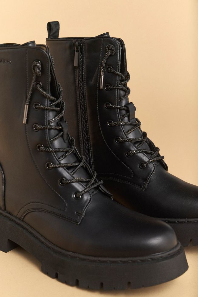 Rhinestone lace up detail combat boots Black attrattivo