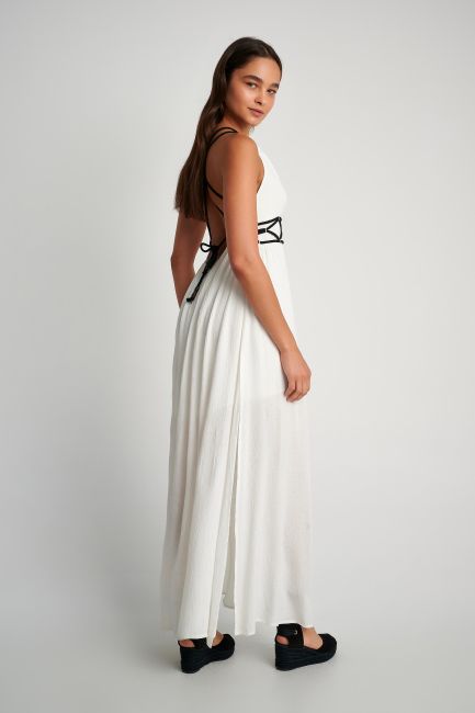 Φόρεμα με κορδονέ λεπτομέρειες - White