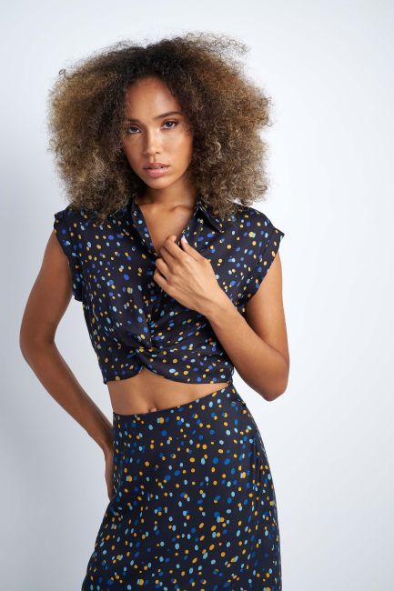 Sleeveless top in abstract polka dot pattern - Multicolor