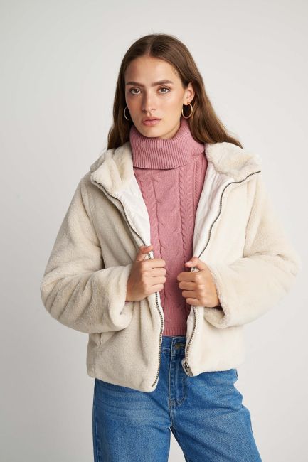 Faux-fur hooded jacket - Vanilla