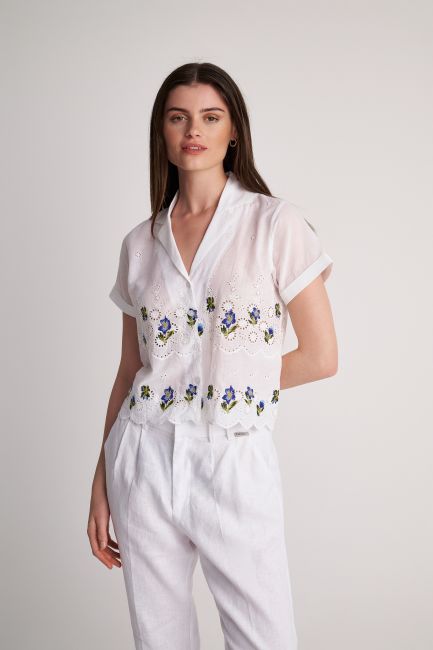 Shirt with floral embroidery - White