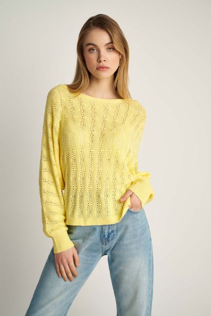 Blouse in perforated knit - Yellow