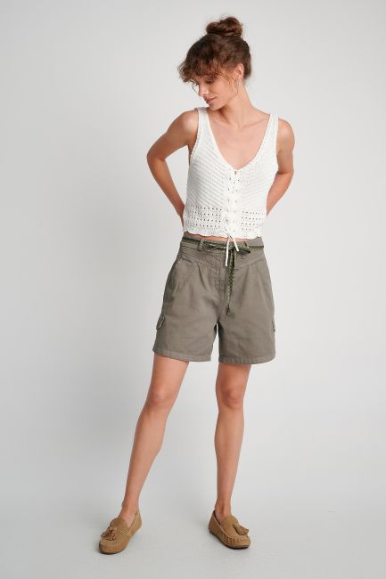 Distinctive-belt bermuda shorts - Khaki