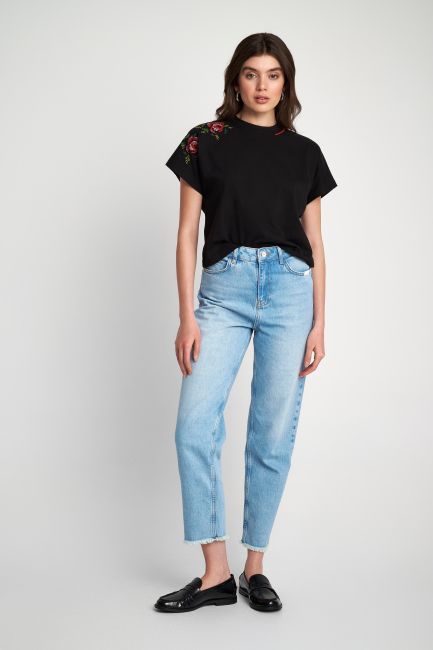 Floral embroidered top - Black