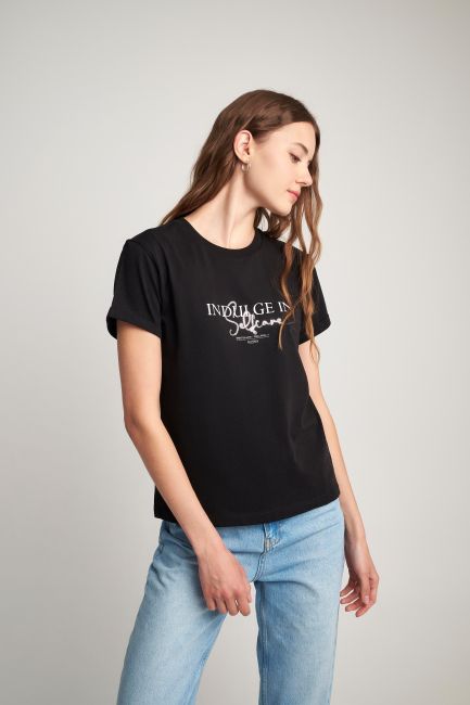 Slogan-print T-shirt - Black
