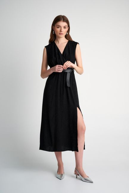 Φόρεμα μακρύ με ανάγλυφο σχέδιο - Black