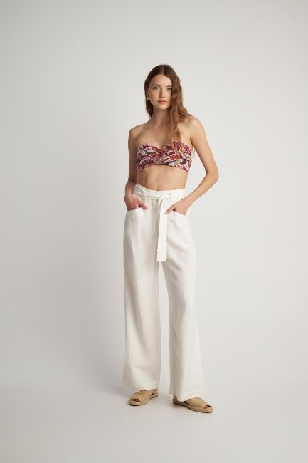 Straight line trousers - White